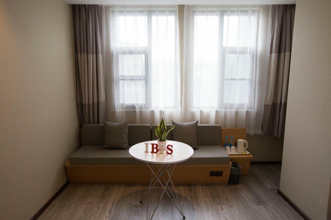 Ibis Nanchang Zhongshan Road Pedestrian Street Hotel Exterior foto